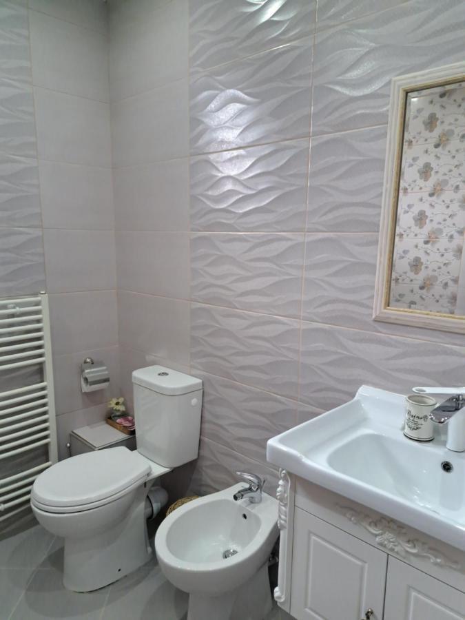 בנסקו Infinity Boutique Apartments מראה חיצוני תמונה